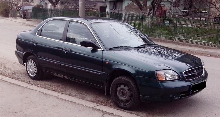 Polovni Suzuki Baleno 1.3 2000. iz Beograda